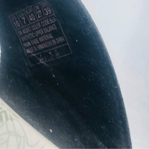 Sketchers, memory foam, women’s sandals with toe grip Size 10 - Picture 5 of 7